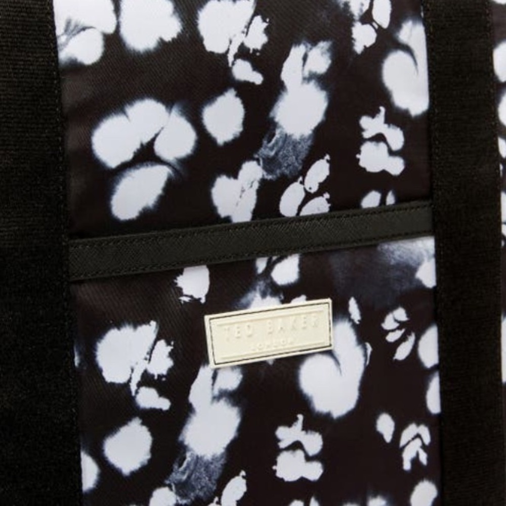 Ted Baker London Shirla Nocturnal Animal Print Tote - Picture 5 of 10